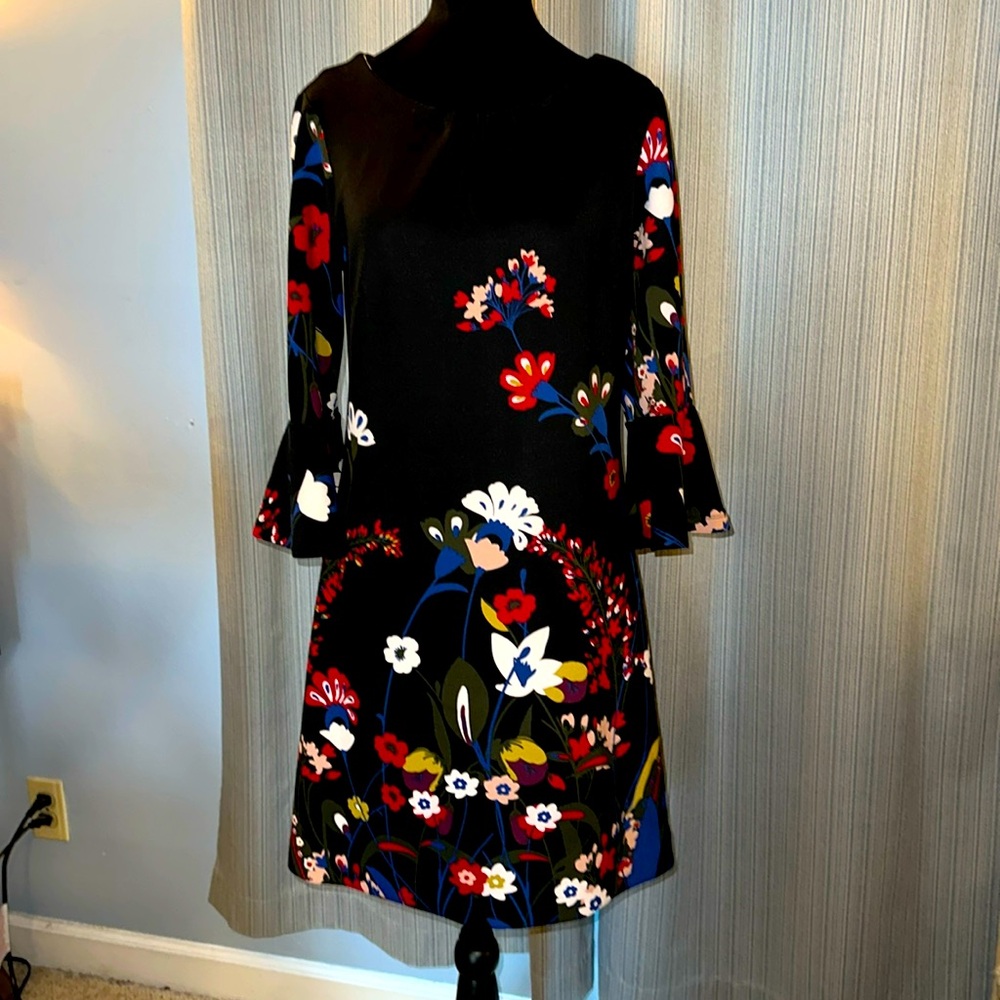 New York & Co. black and floral long bell sleeve knee length dress. Size medium